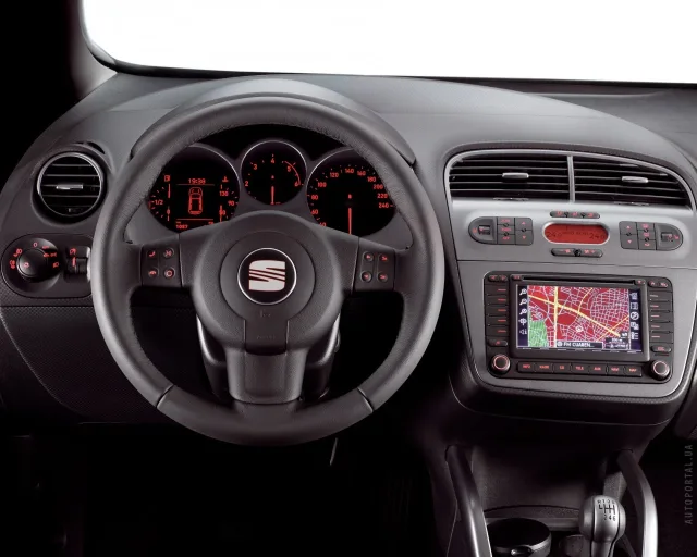 SEAT Altea XL 2004 (СЕАТ Альтеа) микровэн — 4