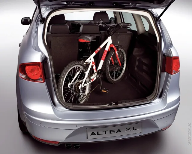SEAT Altea XL 2004 (СЕАТ Альтеа) микровэн — 12
