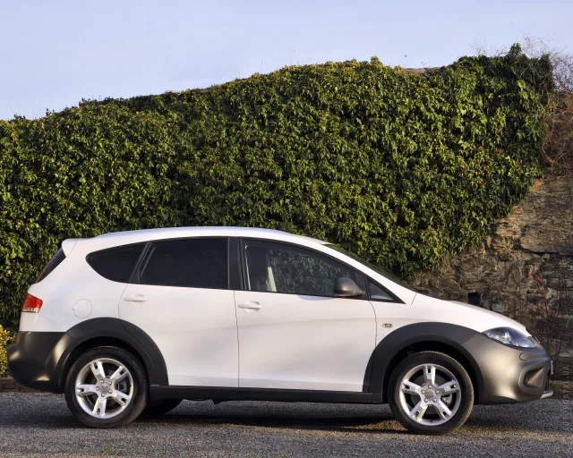 SEAT Altea Freetrack crossover — 8