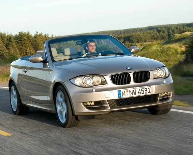 BMW 1 Series Cabriolet кабріолет — 18