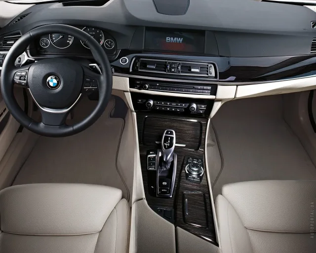 BMW 5 Series F10 sedan — 3