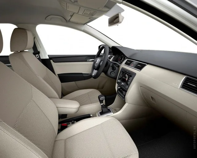 SEAT Toledo 1.6 TDI MT Reference — 2
