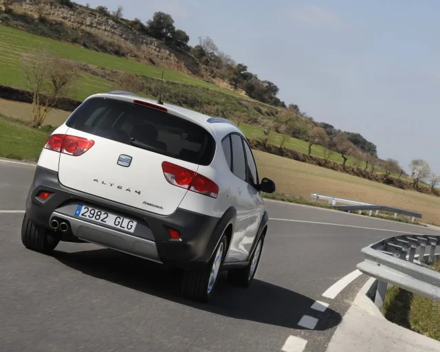 SEAT Altea Freetrack crossover — 22