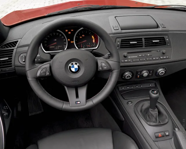 BMW Z4 2.5si MT — 9