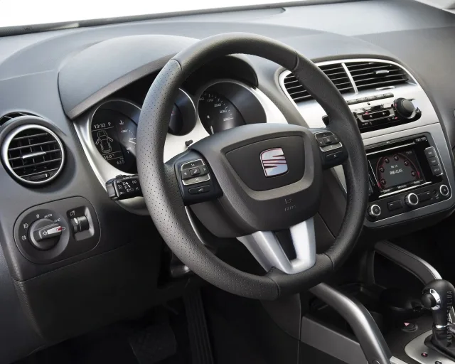 SEAT Altea 2010 мікроавтобус — 2