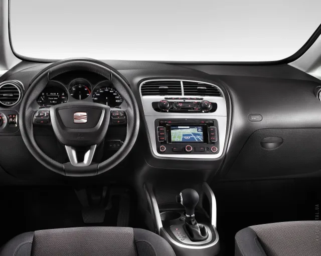 SEAT Altea 2010 мікроавтобус — 10