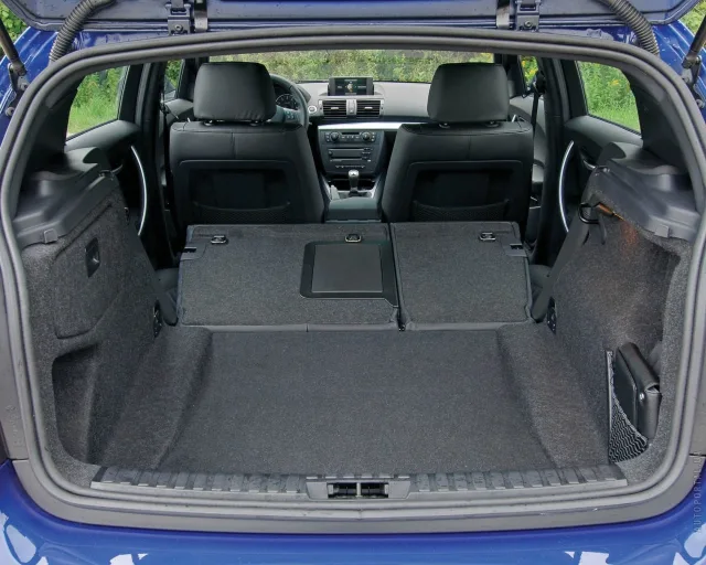 BMW 1 Series 2004 (БМВ 1 Серии) 5-ти дверный хетчбэк — 13