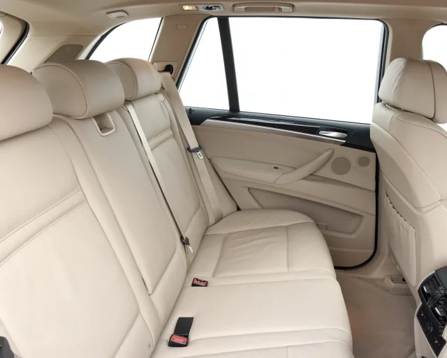 BMW X5 xDrive40d AT — 24