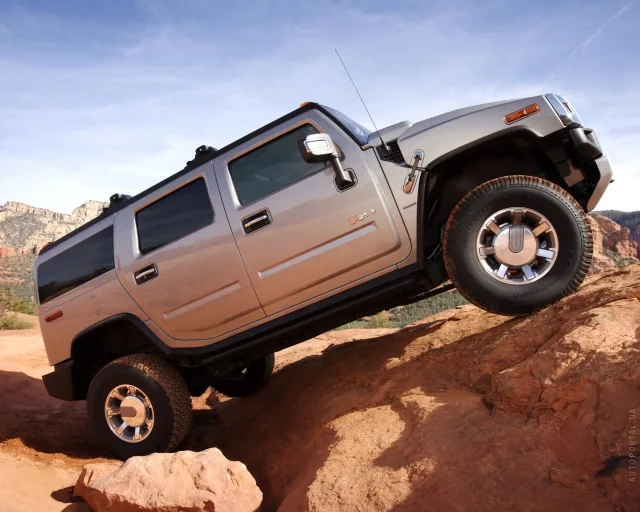 Hummer H2 позашляховик — 20