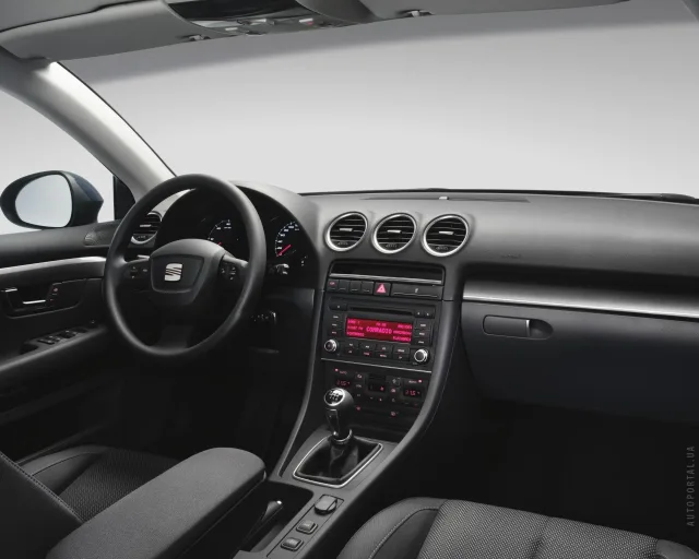 SEAT Exeo 1.6 MT Reference — 22
