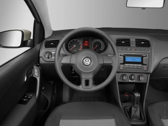 Volkswagen Polo 1.6 MT Style — 8