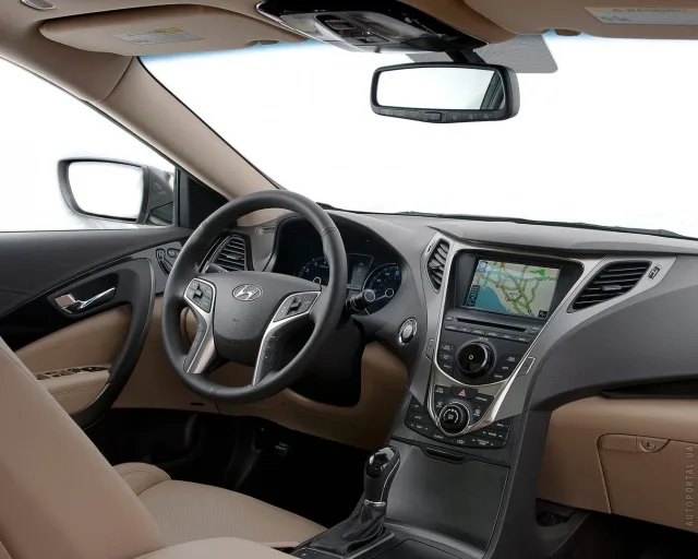 Hyundai Grandeur 2012 (Хюндай, Хундай Грандер) седан — 7