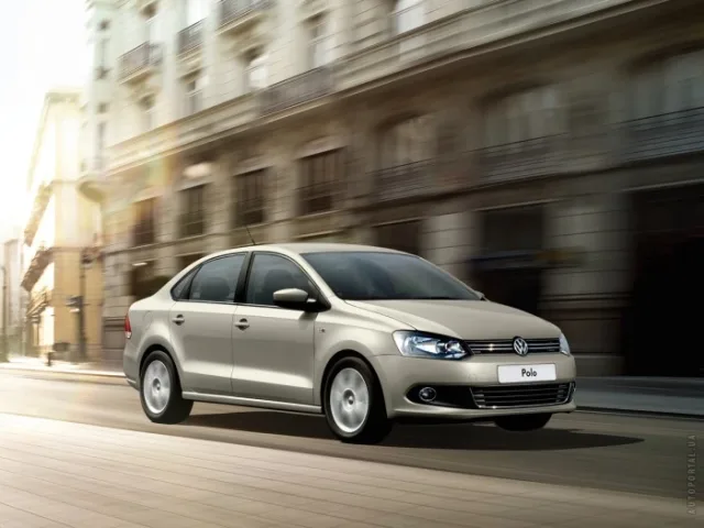 Volkswagen Polo 1.6 MT Style — 16