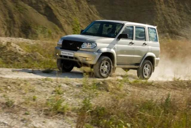 УАЗ 3164 Patriot Sport (UAZ Патриот Спорт) внедорожник — 9