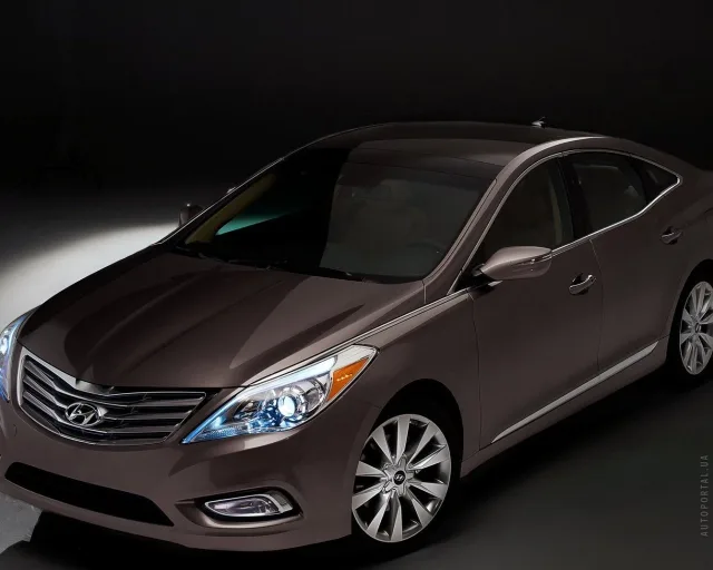 Hyundai Grandeur 2012 (Хюндай, Хундай Грандер) седан — 23