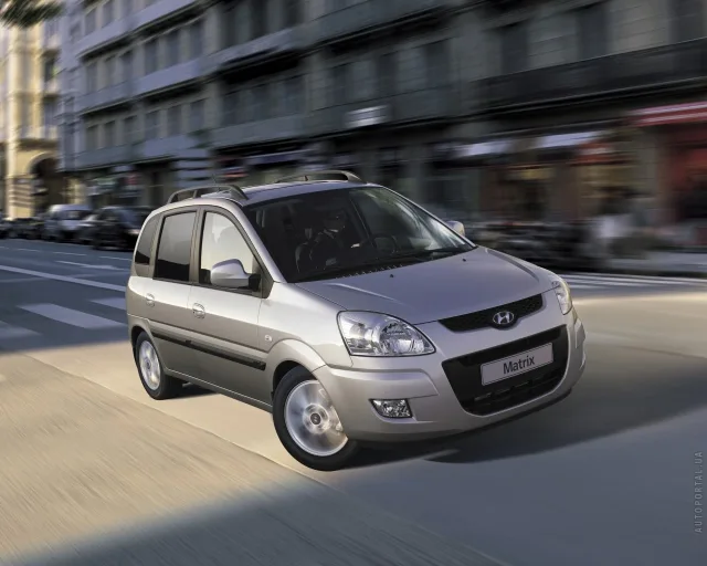 Hyundai Matrix (Хюндай, Хундай Матрикс) микровэн — 2