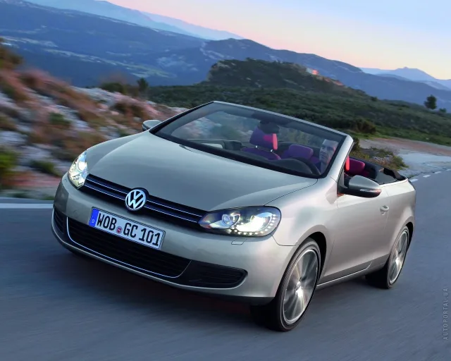 Volkswagen Golf Cabriolet кабріолет — 24