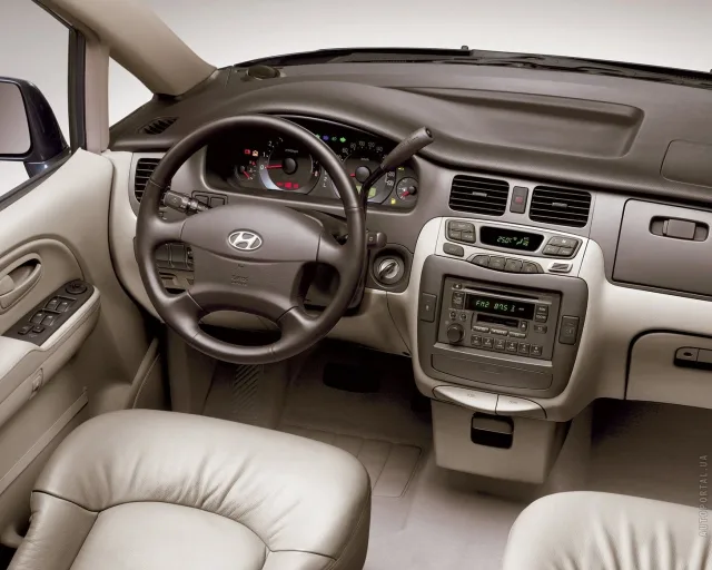 Hyundai Trajet 2.0D MT — 5