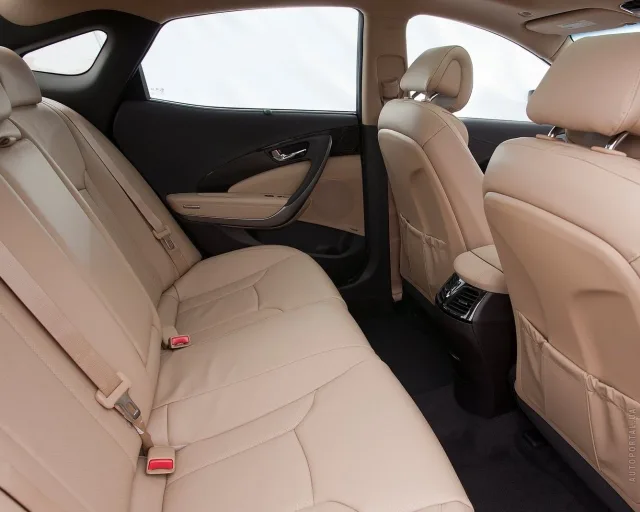 Hyundai Grandeur 2012 (Хюндай, Хундай Грандер) седан — 8