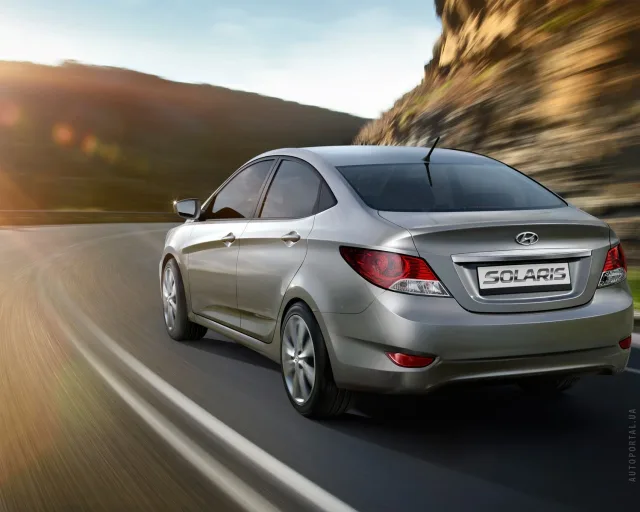 Hyundai Accent 1.6D MT Optima — 15