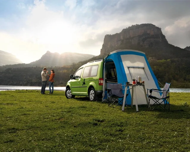 Volkswagen Caddy 2010 (Фольксваген Кадди) микровэн — 10