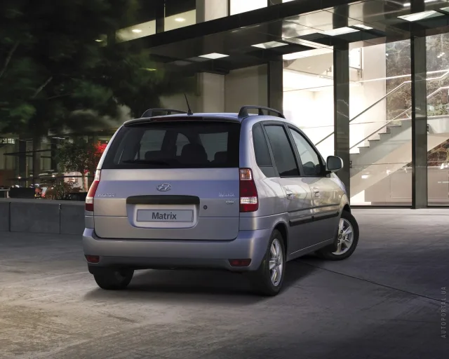 Hyundai Matrix (Хюндай, Хундай Матрикс) микровэн — 7