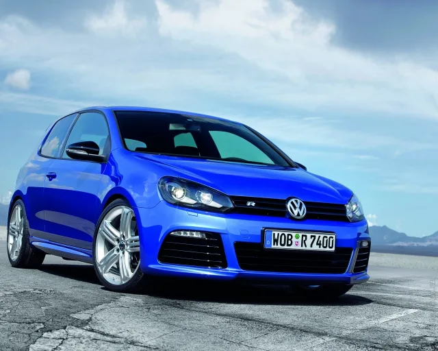 Volkswagen Golf R 2.0 MT — 14