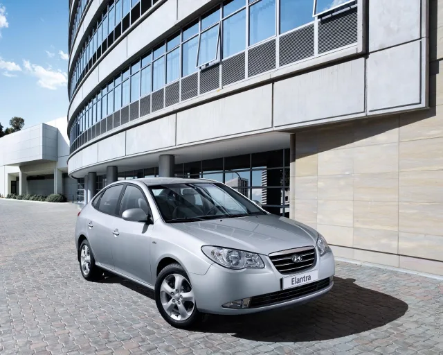Hyundai Elantra HD седан — 10