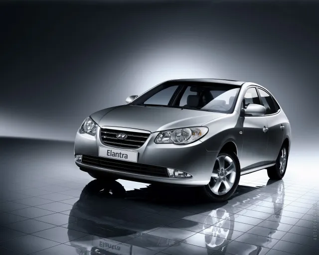 Hyundai Elantra HD седан — 11