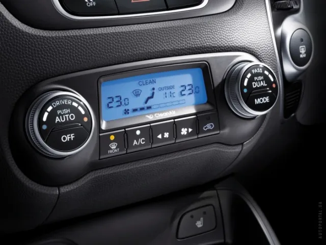 Hyundai ix35 2.0 4WD AT Comfort — 10