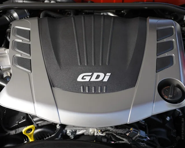Hyundai Genesis Coupe 2012 купе — 13