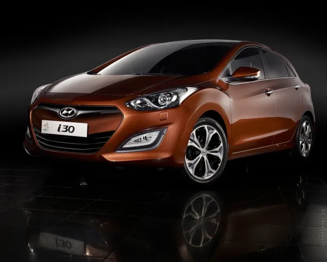 Hyundai i30 2012 (Хюндай, Хундай и30) хэтчбек — 16