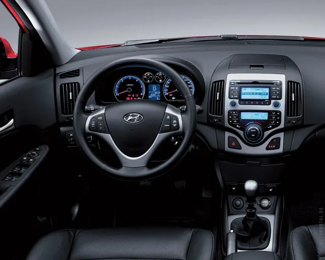 Hyundai i30 2008 хетчбек — 7