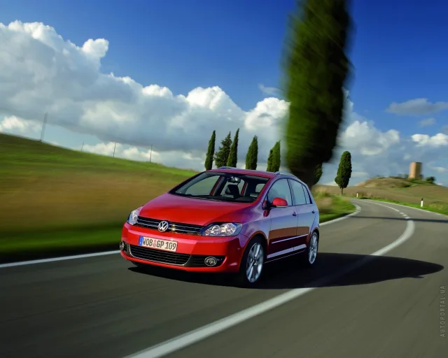 Volkswagen Golf Plus мікроавтобус — 25