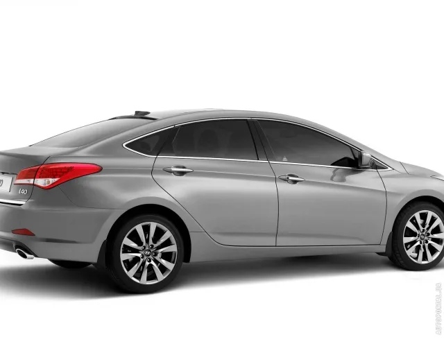 Hyundai i40 2012 (Хюндай, Хундай и40) седан — 9