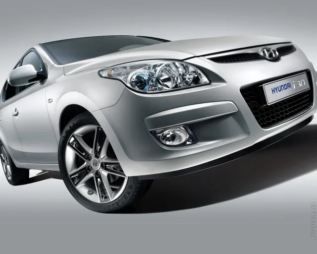 Hyundai i30 2008 хетчбек — 17
