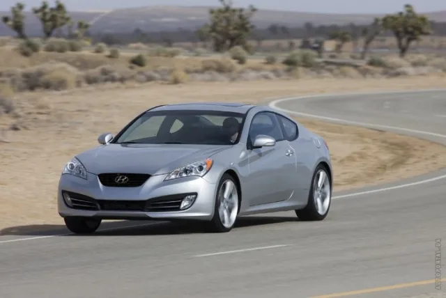 Hyundai Genesis Coupe 2008 купе — 17
