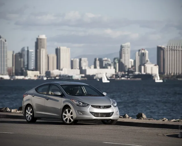 Hyundai Elantra MD седан — 13