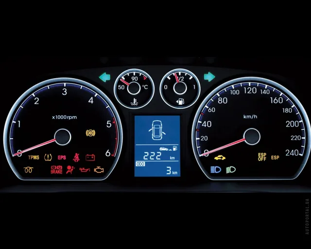 Hyundai i30 2008 хетчбек — 6