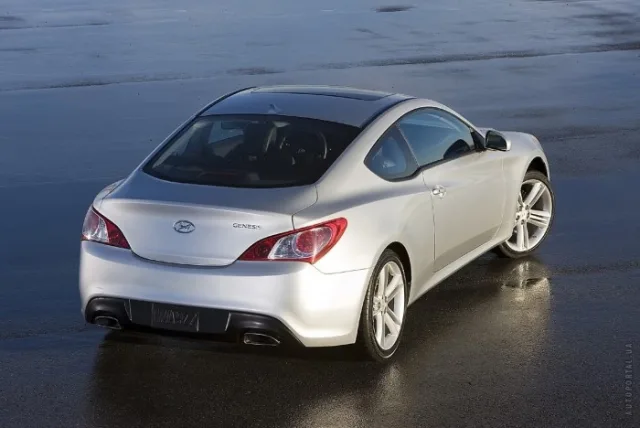 Hyundai Genesis Coupe 2008 купе — 7
