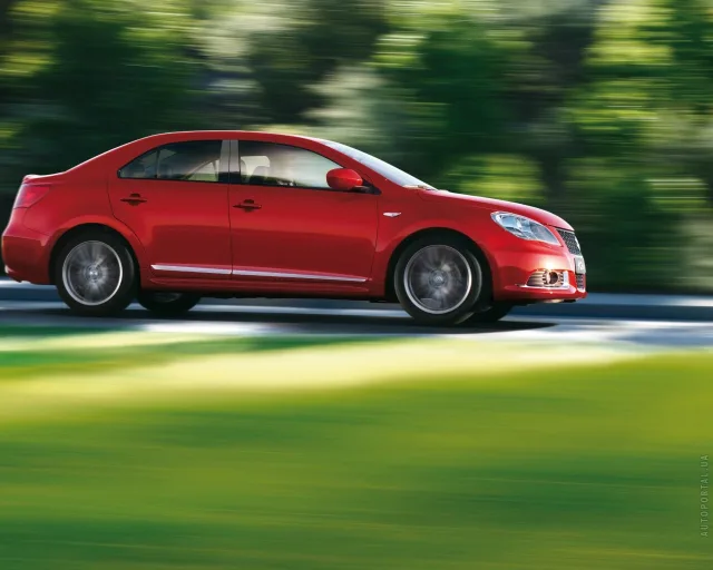 Suzuki Kizashi седан — 16