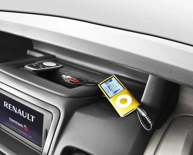 Renault Trafic 2012 мінівен — 17