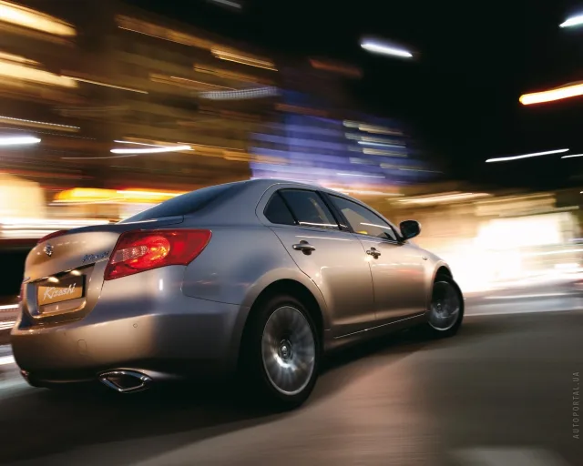 Suzuki Kizashi седан — 17