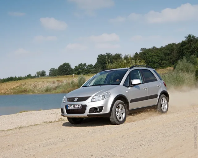 Suzuki SX4 1.6 AT — 5