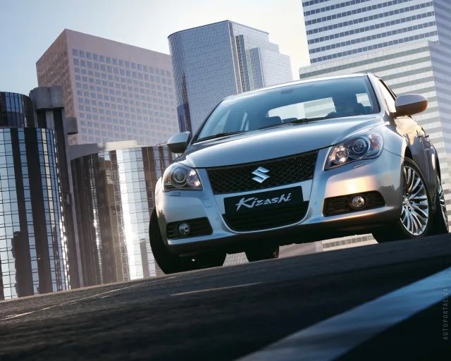 Suzuki Kizashi седан — 15