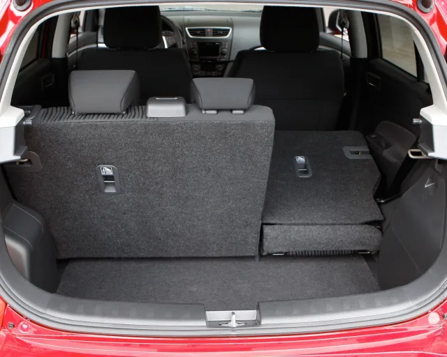 Suzuki Swift 1.2 MT GL — 9