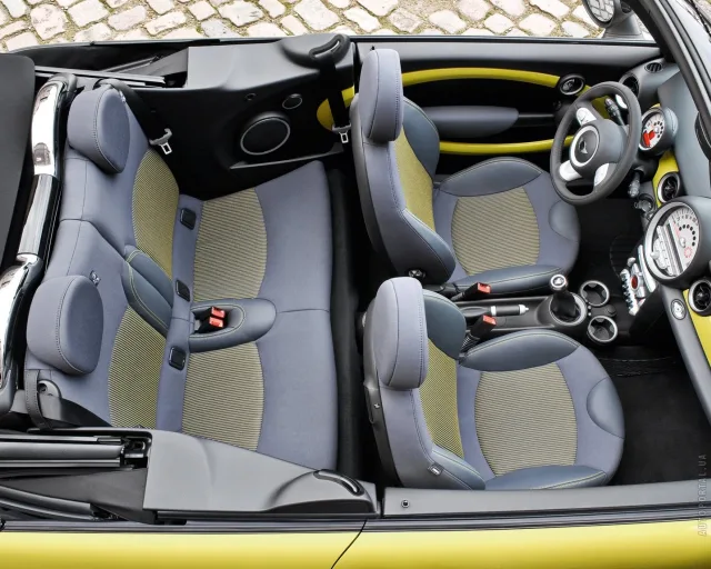 MINI Cooper S convertible — 8