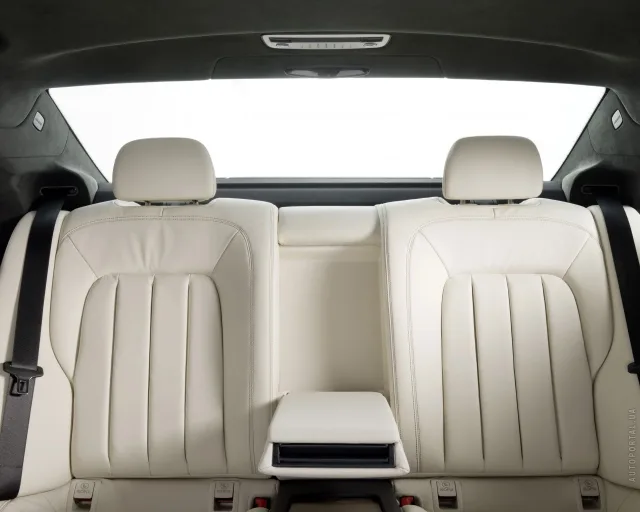 Mercedes-Benz CLS 400 AT 4Matic — 22