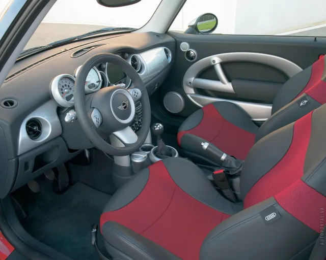 MINI Cooper (Мини Купер) хэтчбек — 2