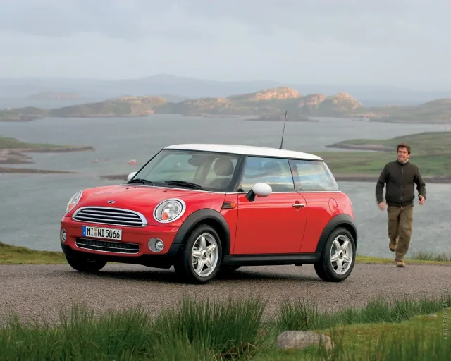 MINI Cooper (Мини Купер) хэтчбек — 10